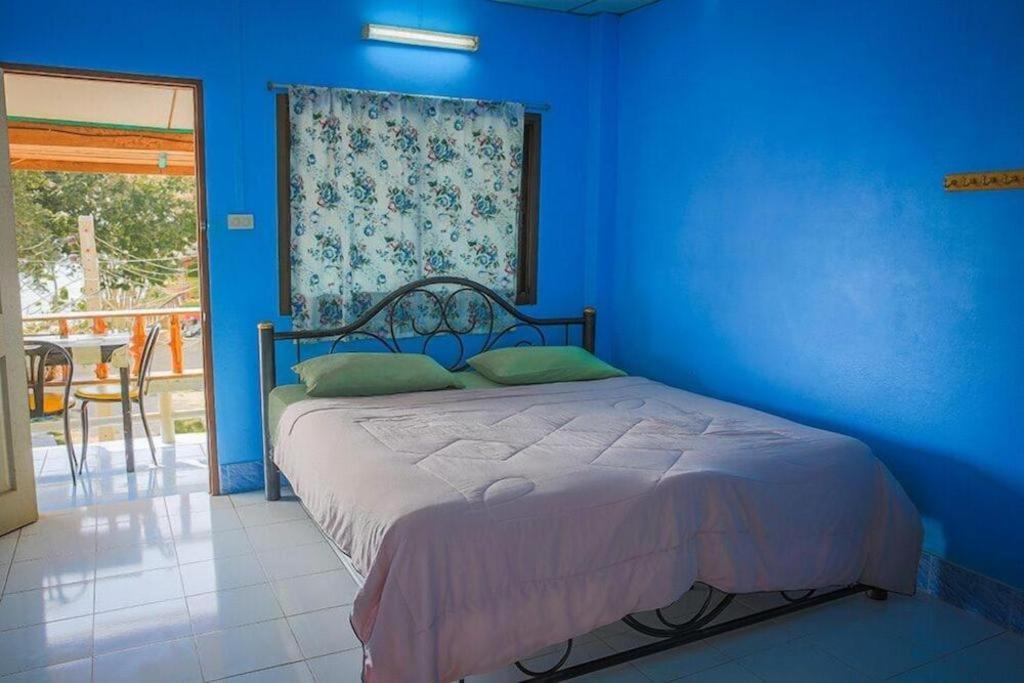 Rimtalay Resort Koh Si Chang Extérieur photo