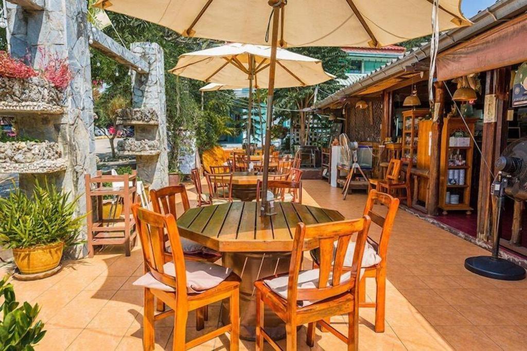 Rimtalay Resort Koh Si Chang Extérieur photo