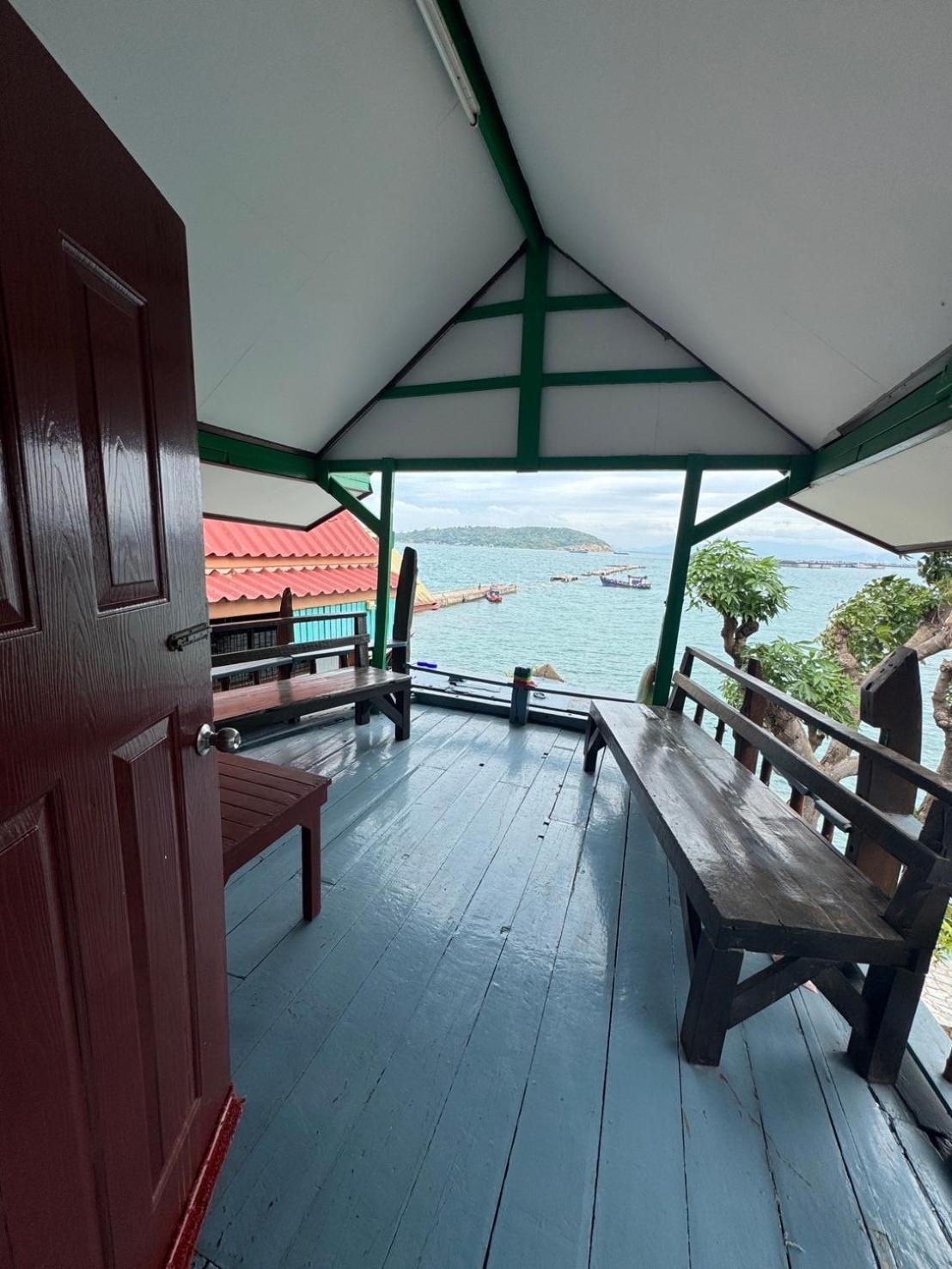 Rimtalay Resort Koh Si Chang Extérieur photo