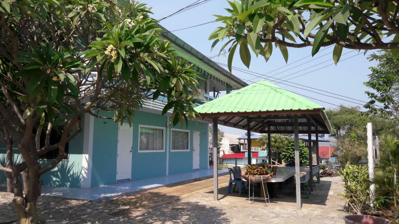 Rimtalay Resort Koh Si Chang Extérieur photo